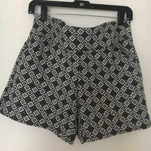 Patterned shorts